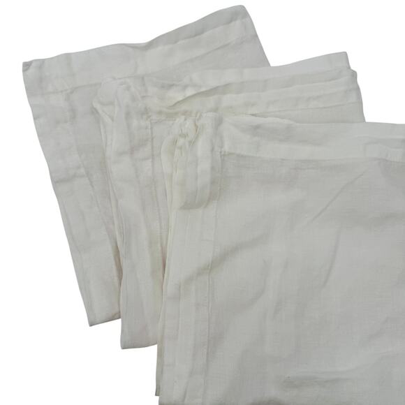 Crate & barrel Marin Crisp White EUROPEAN FLAX -Certified Linen Napkin, Set of 3 - Picture 3 of 7